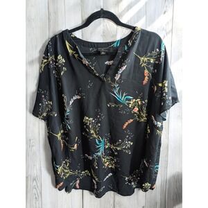 Worthington Woman Top PLus Size 2X Black Floral V Neck Short Sleeve Blouse Shirt